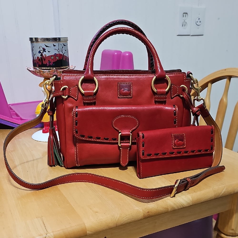 Dooney & Bourke Medium Pocket Satchel